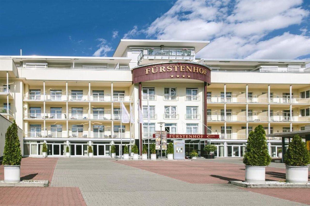 Sympathie-Hotel Fuerstenhof บาดครอยซ์นาค ภายนอก รูปภาพ