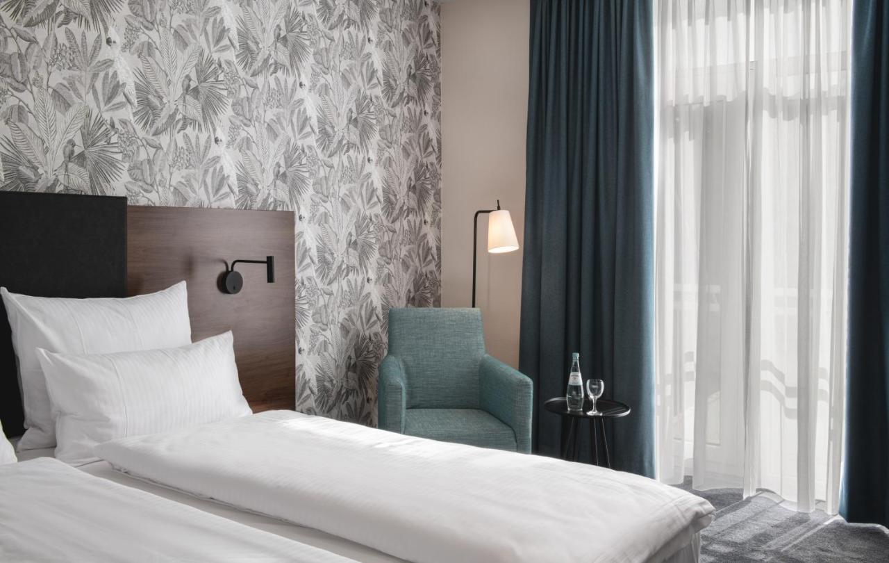 Sympathie-Hotel Fuerstenhof บาดครอยซ์นาค ภายนอก รูปภาพ