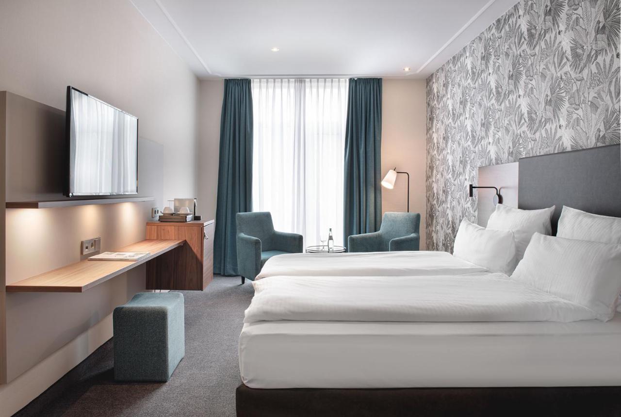 Sympathie-Hotel Fuerstenhof บาดครอยซ์นาค ภายนอก รูปภาพ