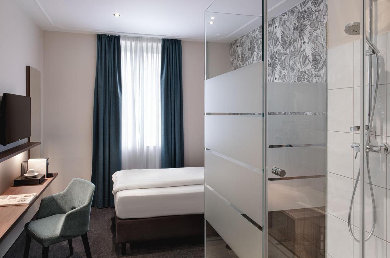 Sympathie-Hotel Fuerstenhof บาดครอยซ์นาค ภายนอก รูปภาพ
