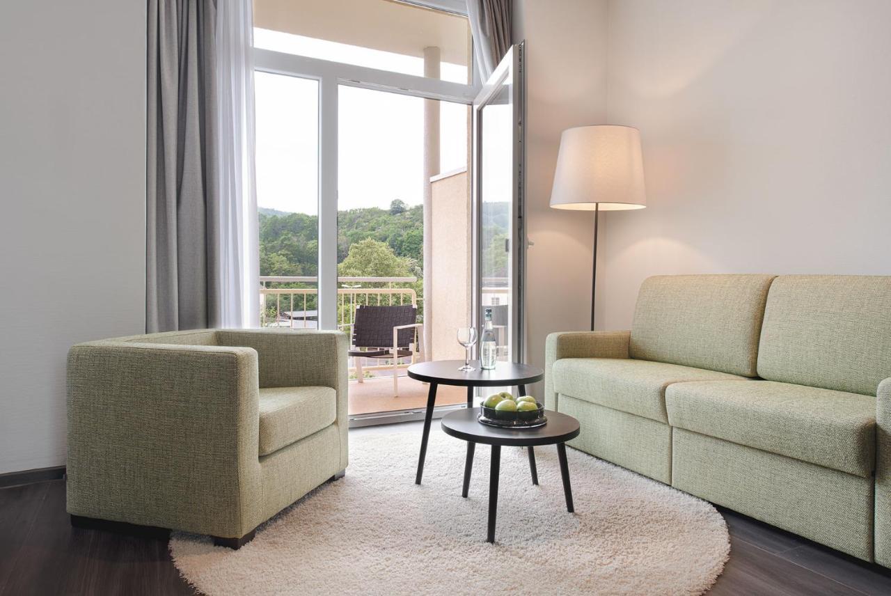 Sympathie-Hotel Fuerstenhof บาดครอยซ์นาค ภายนอก รูปภาพ